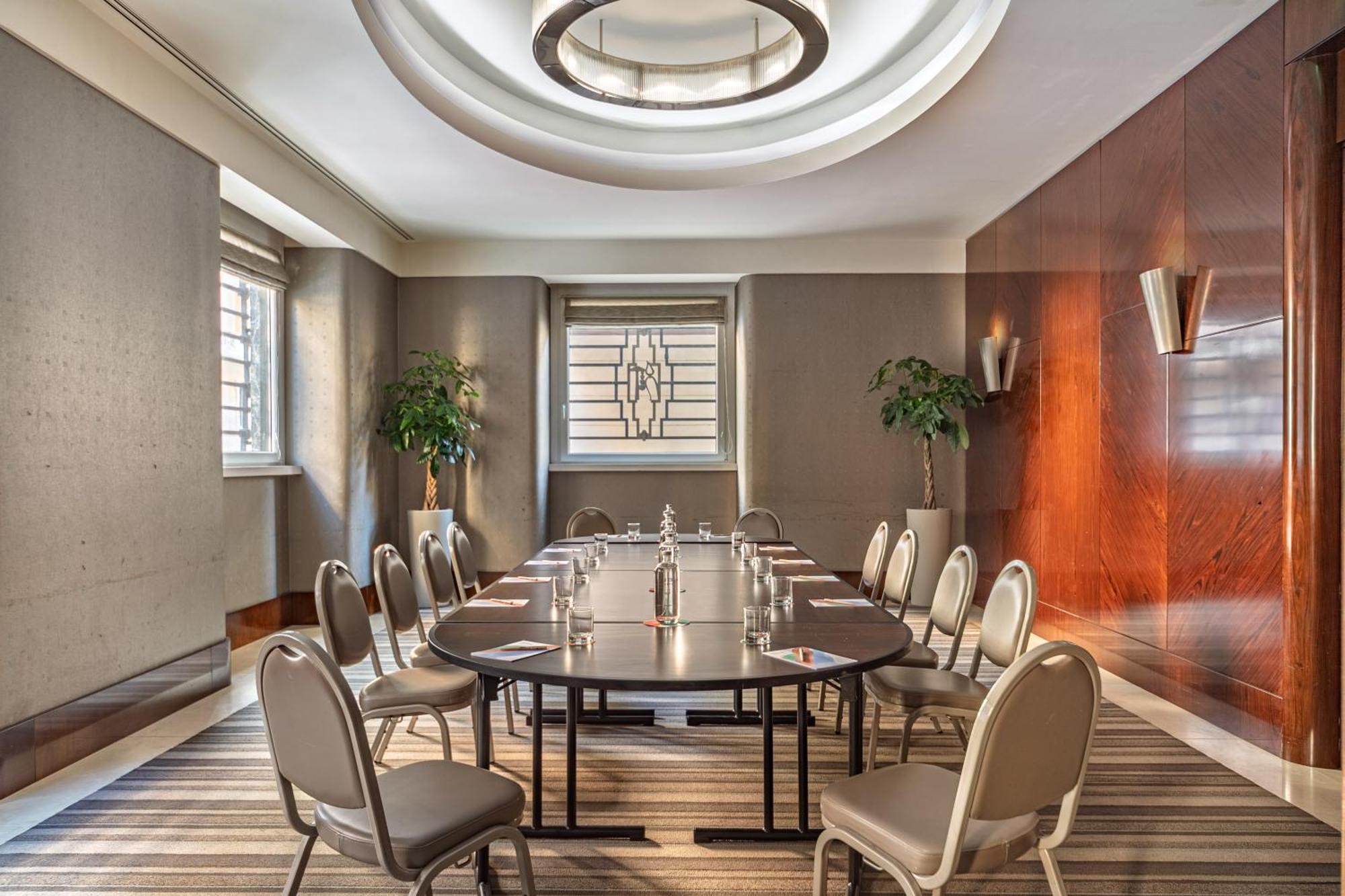 Meliá Hotel 5*