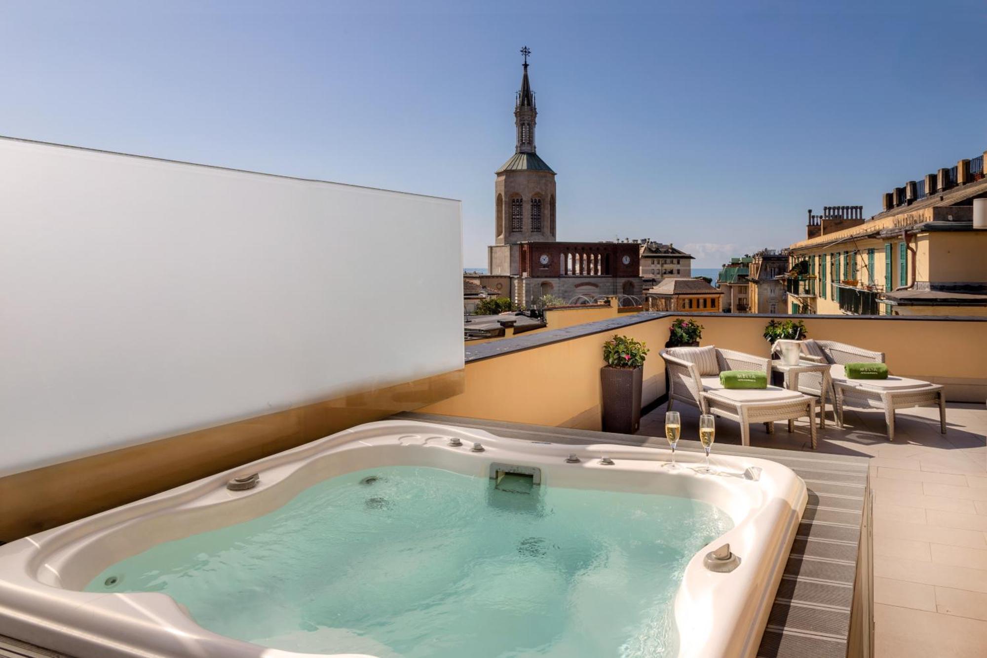 Meliá Hotel 5*