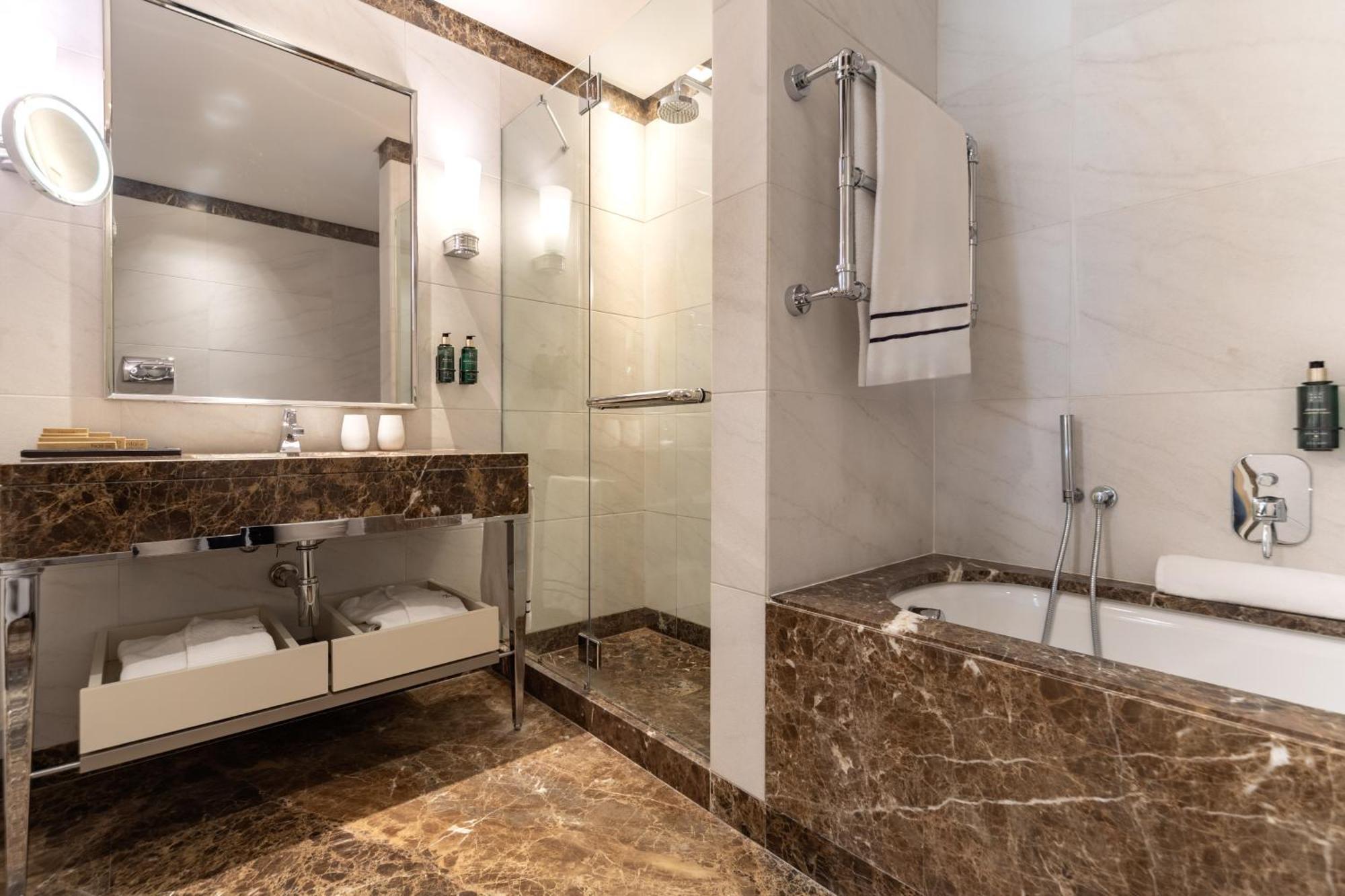 Hotel Meliá Genova