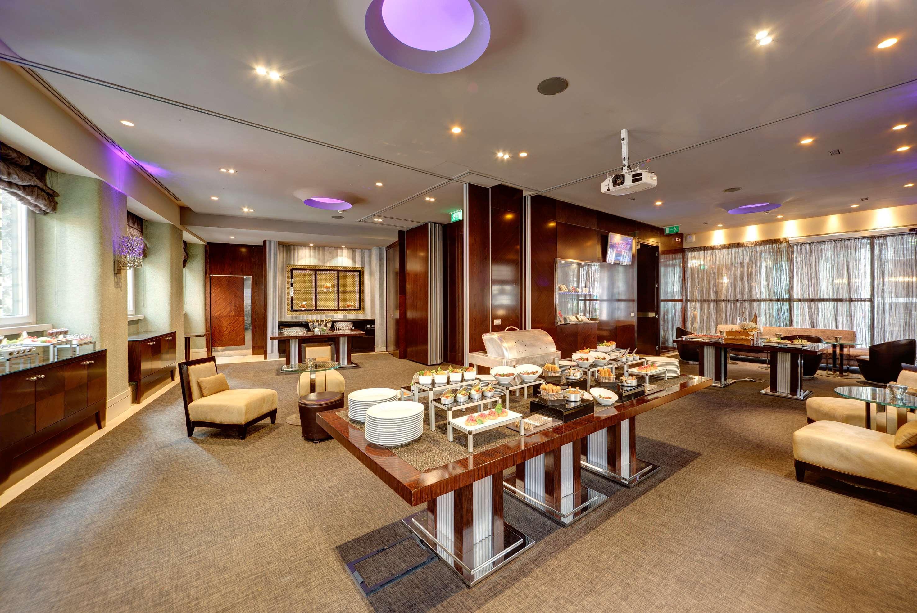 Meliá Hotel 5*
